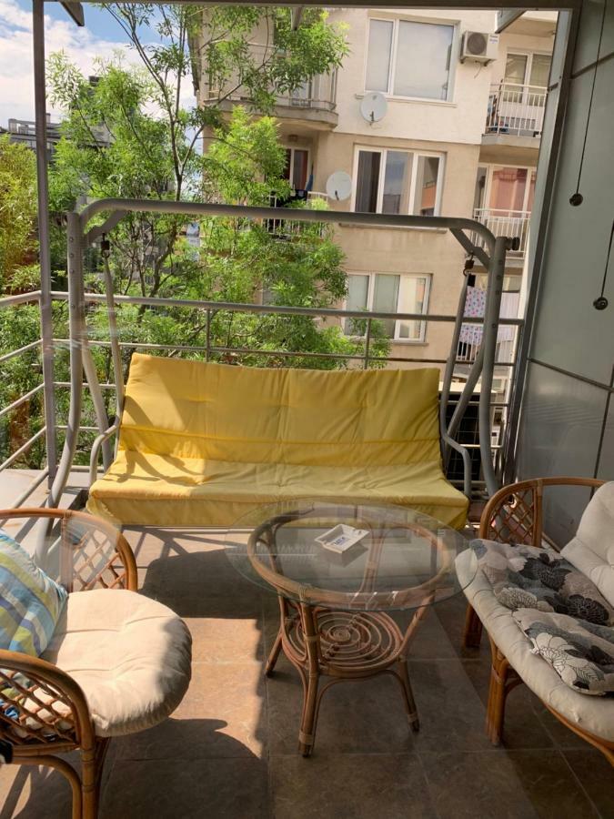 Lilia 3 Self-Check In Apartment With Hot Water Despite Prevention In The Neighborhood, Food And Drink Shop Open Until 10 Pm And Free Parking Area Next Ot 24 Hours Food And Drink Shop And Free Parking Area Sofía Exterior foto