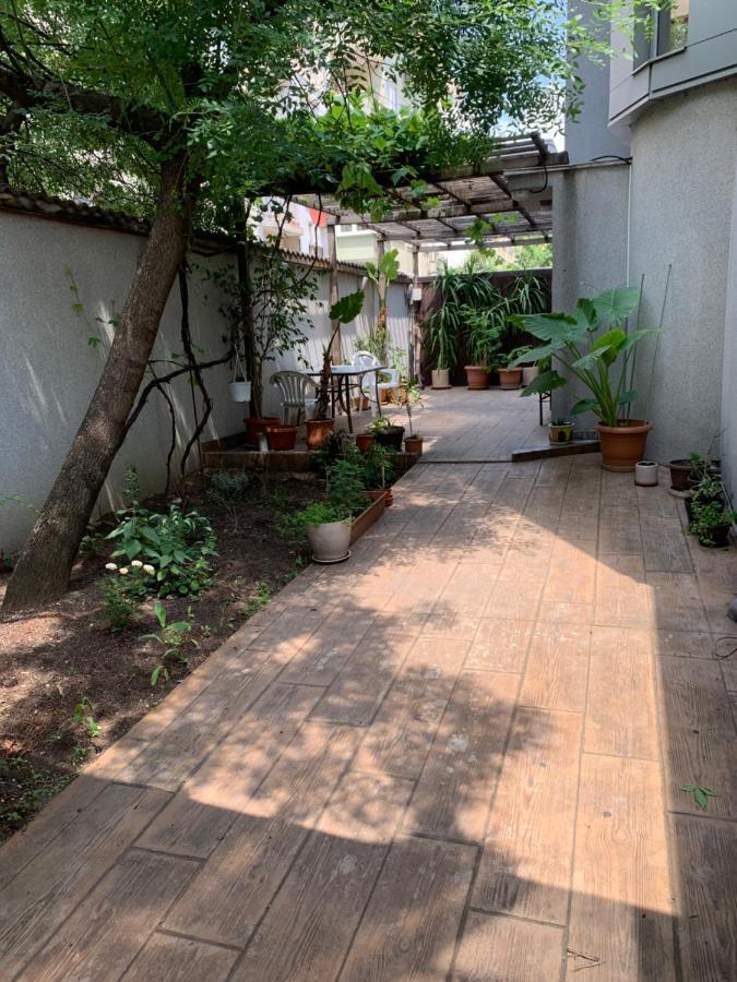 Lilia 3 Self-Check In Apartment With Hot Water Despite Prevention In The Neighborhood, Food And Drink Shop Open Until 10 Pm And Free Parking Area Next Ot 24 Hours Food And Drink Shop And Free Parking Area Sofía Exterior foto